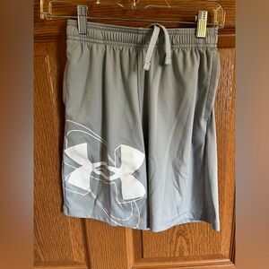 Big boy, youth, medium under armor shorts with drawstring and pockets